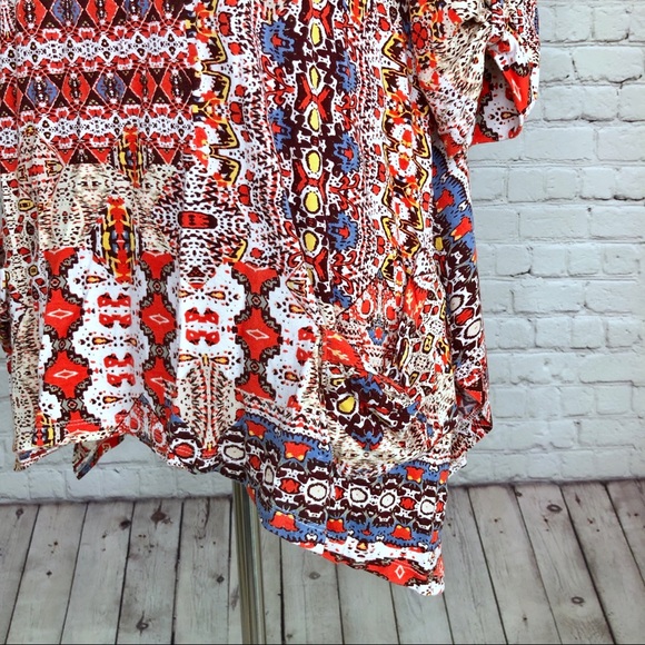 Kyla Seo Bailey Tunic - Picture 3 of 7